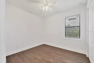 10242 Hallendale Dr, Port Charlotte, FL 33981 - Photo 20