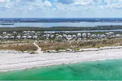 7365 Palm Island Drive, Placida, FL 33946 - Photo 10