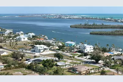 310 Green Dolphin Drive, Placida, FL 33946 - Photo 8