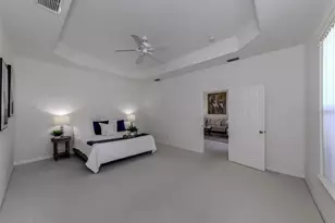 202 Lake Victoria Ct, Englewood, FL 34223 - Photo 4