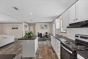 7337 Desant Ln, Port Charlotte, FL 33981 - Photo 12