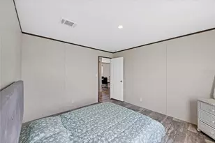 7337 Desant Ln, Port Charlotte, FL 33981 - Photo 22