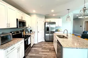 109 Wright Dr, Rotonda West, FL 33947 - Photo 16