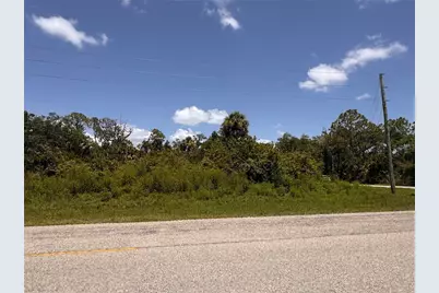 13276 Johannes Avenue, Port Charlotte, FL 33953 - Photo 4