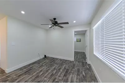 700 Floral Lane, Port Charlotte, FL 33952 - Photo 6