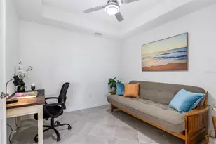 12550 Galapagos Ct, Venice, FL 34293 - Photo 16