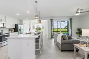 12550 Galapagos Ct, Venice, FL 34293 - Photo 4