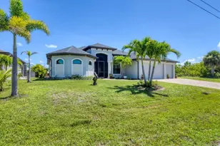 15128 Hennipen Cir, Port Charlotte, FL 33981 - Photo 2