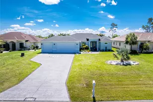 262 Rotonda Blvd N, Rotonda West, FL 33947 - Photo 1