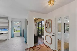 3305 Vivienda Blvd, Bradenton, FL 34207 - Photo 10