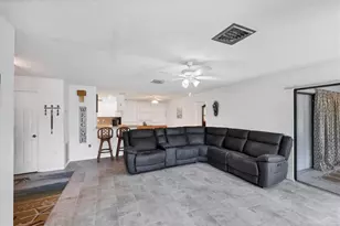 3305 Vivienda Blvd, Bradenton, FL 34207 - Photo 14