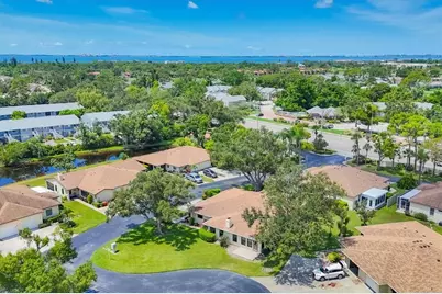 3305 Vivienda Boulevard, Bradenton, FL 34207 - Photo 34