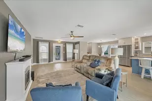 181 Caddy Rd, Rotonda West, FL 33947 - Photo 8