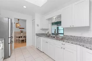 9457 Heartwellville Ave, Englewood, FL 34224 - Photo 10