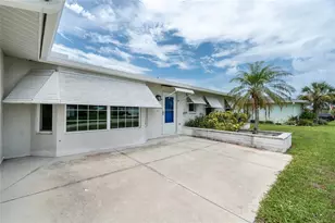 39 Caddy Rd, Rotonda West, FL 33947 - Photo 6