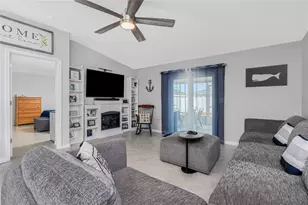 108 Oakwood Ct, Rotonda West, FL 33947 - Photo 12