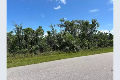 15657 Hennipen Circle, Port Charlotte, FL 33981 - Photo 10