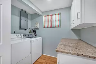 401 Leach St, Englewood, FL 34223 - Photo 20