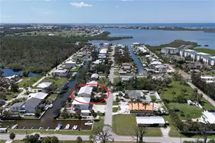 9150 Pine Cove Dr, Englewood, FL 34224 - Photo 8