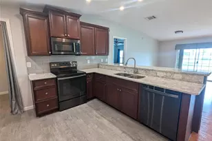 2100 Kings Hwy, Port Charlotte, FL 33980 - Photo 12