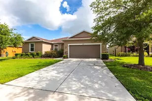 7318 61st St E, Palmetto, FL 34221 - Photo 2