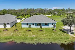 238 Boundary Blvd, Rotonda West, FL 33947 - Photo 4