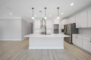 18390 Fremont Ave, Port Charlotte, FL 33954 - Photo 4