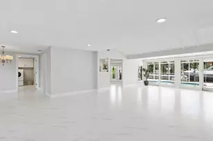 1613 Shelburne Ln, Sarasota, FL 34231 - Photo 8