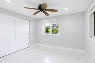 1613 Shelburne Ln, Sarasota, FL 34231 - Photo 20