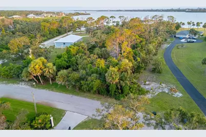 Bayshore Drive, Englewood, FL 34223 - Photo 10