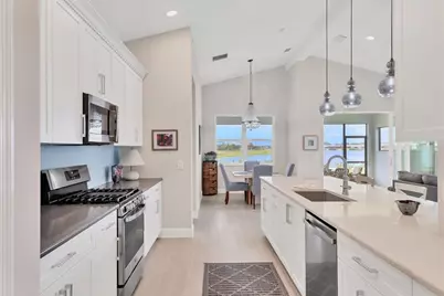 8375 Windbound Court, Sarasota, FL 34240 - Photo 6