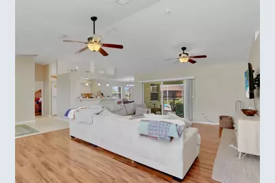 1335 SE 12th Street, Cape Coral, FL 33990 - Photo 10