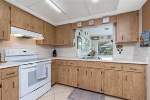 2490 10th St, Englewood, FL 34224 - Photo 12