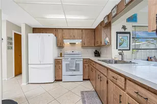 2490 10th St, Englewood, FL 34224 - Photo 10