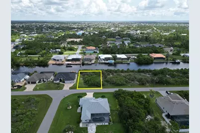 15120 Hennipen Circle, Port Charlotte, FL 33981 - Photo 2