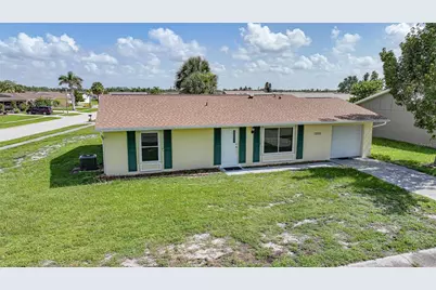 13476 Newport Avenue, Port Charlotte, FL 33981 - Photo 6