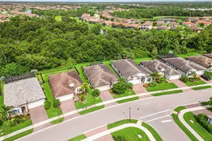 20765 Swallowtail Ct, Venice, FL 34293 - Photo 46