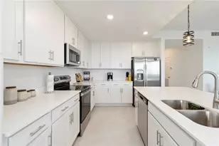 17625 Opal Sand Dr, Venice, FL 34293 - Photo 8