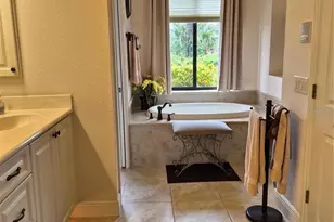 19 Medalist Way, Rotonda West, FL 33947 - Photo 18