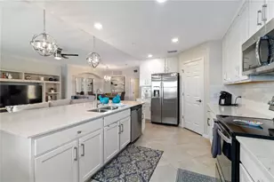 10805 Tarflower Dr, Venice, FL 34293 - Photo 14