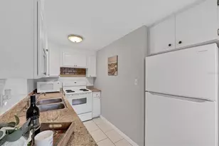 95 Orange St, Englewood, FL 34223 - Photo 14