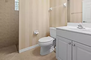 3927 Whispering Oaks Dr, North Port, FL 34287 - Photo 40