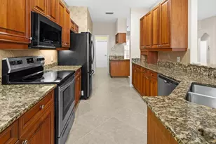 3927 Whispering Oaks Dr, North Port, FL 34287 - Photo 24