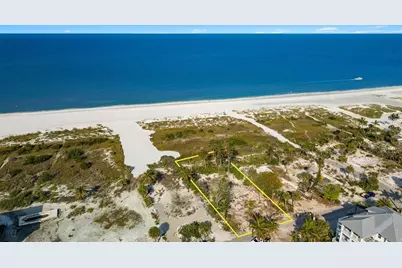 6032 Gulf Road, Fort Myers Beach, FL 33931 - Photo 2