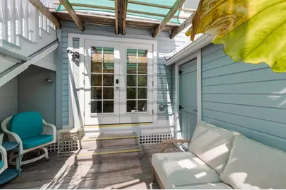 370 E Railroad Avenue #1, Boca Grande, FL 33921 - Photo 2