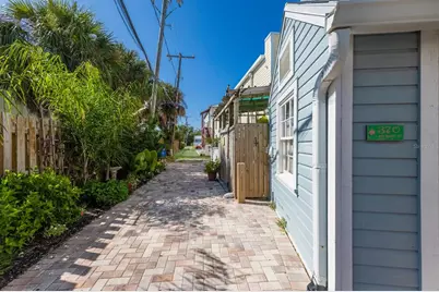 370 E Railroad Avenue #1, Boca Grande, FL 33921 - Photo 4