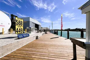 100 Circuit Rd, Nokomis, FL 34275 - Photo 10