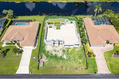 191 Tournament Road, Rotonda West, FL 33947 - Photo 2