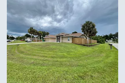 20159 Gladstone Avenue, Port Charlotte, FL 33952 - Photo 38