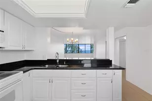 2617 Cove Cay Dr, Clearwater, FL 33760 - Photo 8